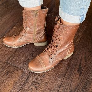Steve Madden brown leather boots, size M